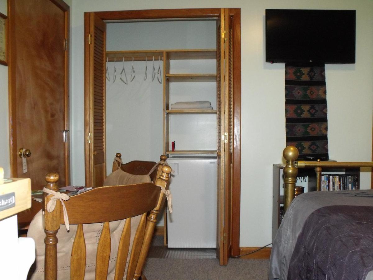 Summerhill Guest House Tofino Extérieur photo